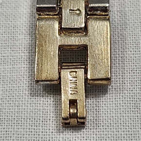 Vintage George Women's Rectangular Face Watch Silver Gold Tone Band Rhinestones - Picture 13 of 16